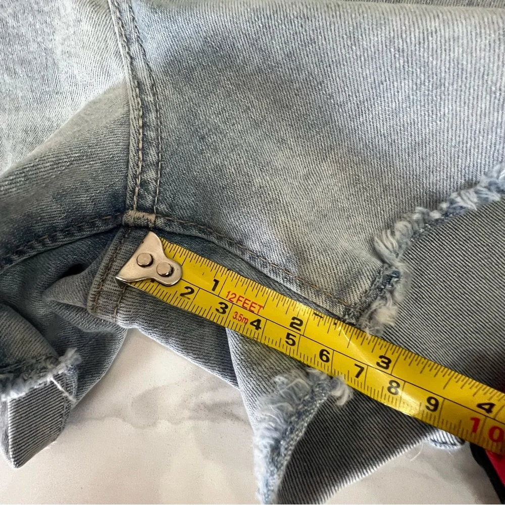 Levi Strauss Signature High Rise Stretchy Shorts size 14 great condition